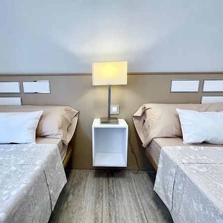 Exclusive Apartments On The First Line Of Benidorm Mar Y Sol ภายนอก รูปภาพ