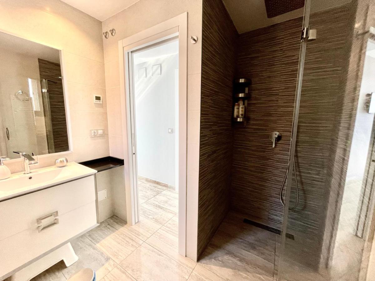 Exclusive Apartments On The First Line Of Benidorm Mar Y Sol ภายนอก รูปภาพ